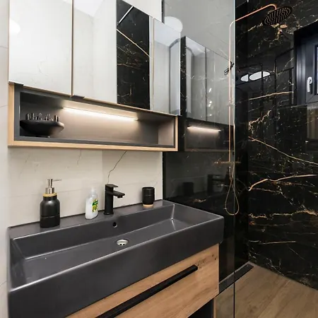 Luxury Old זאדאר